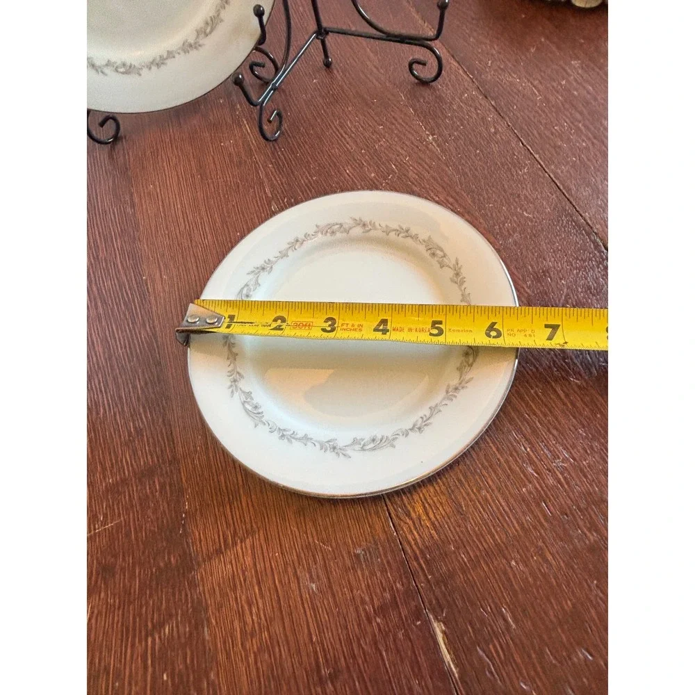 Noritake china crestmont